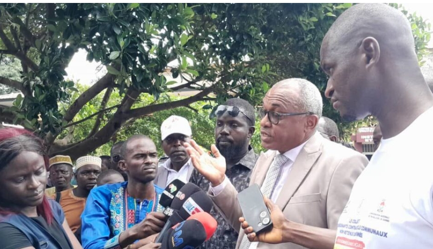 Guinée : le ministre Jean Paul Cédy appelle au dialogue avec les enseignants contractuels non retenus